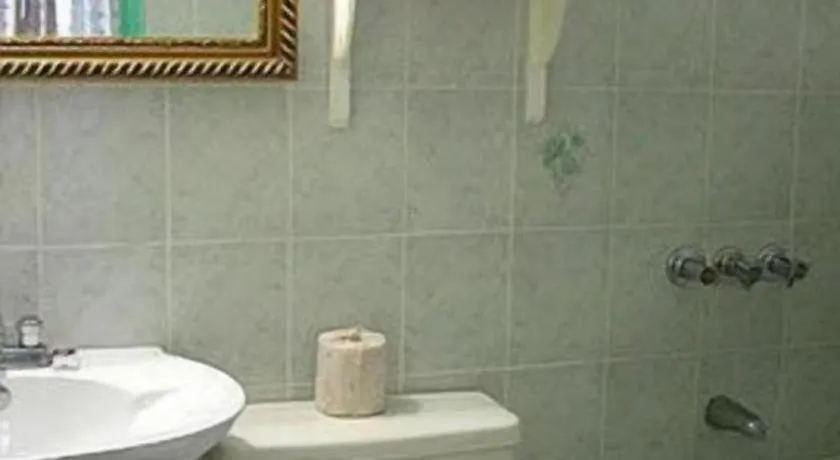Gold Nugget Hotel Negril 3*,  Giamaica