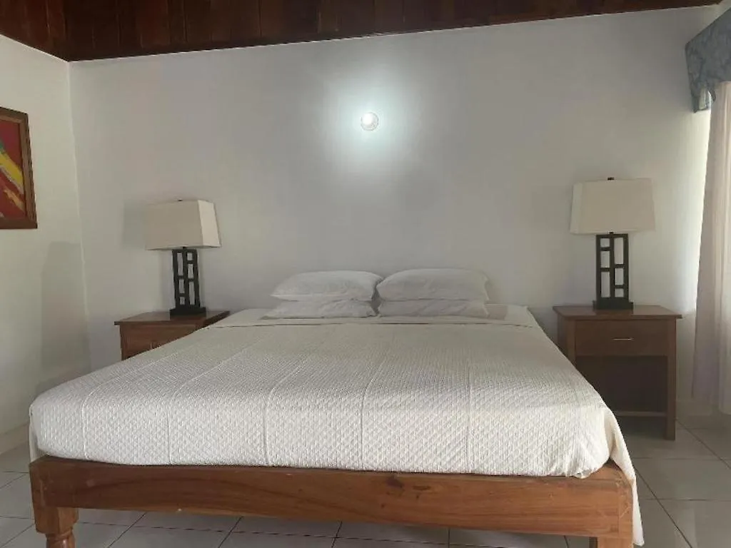 Gold Nugget Hotel Negril